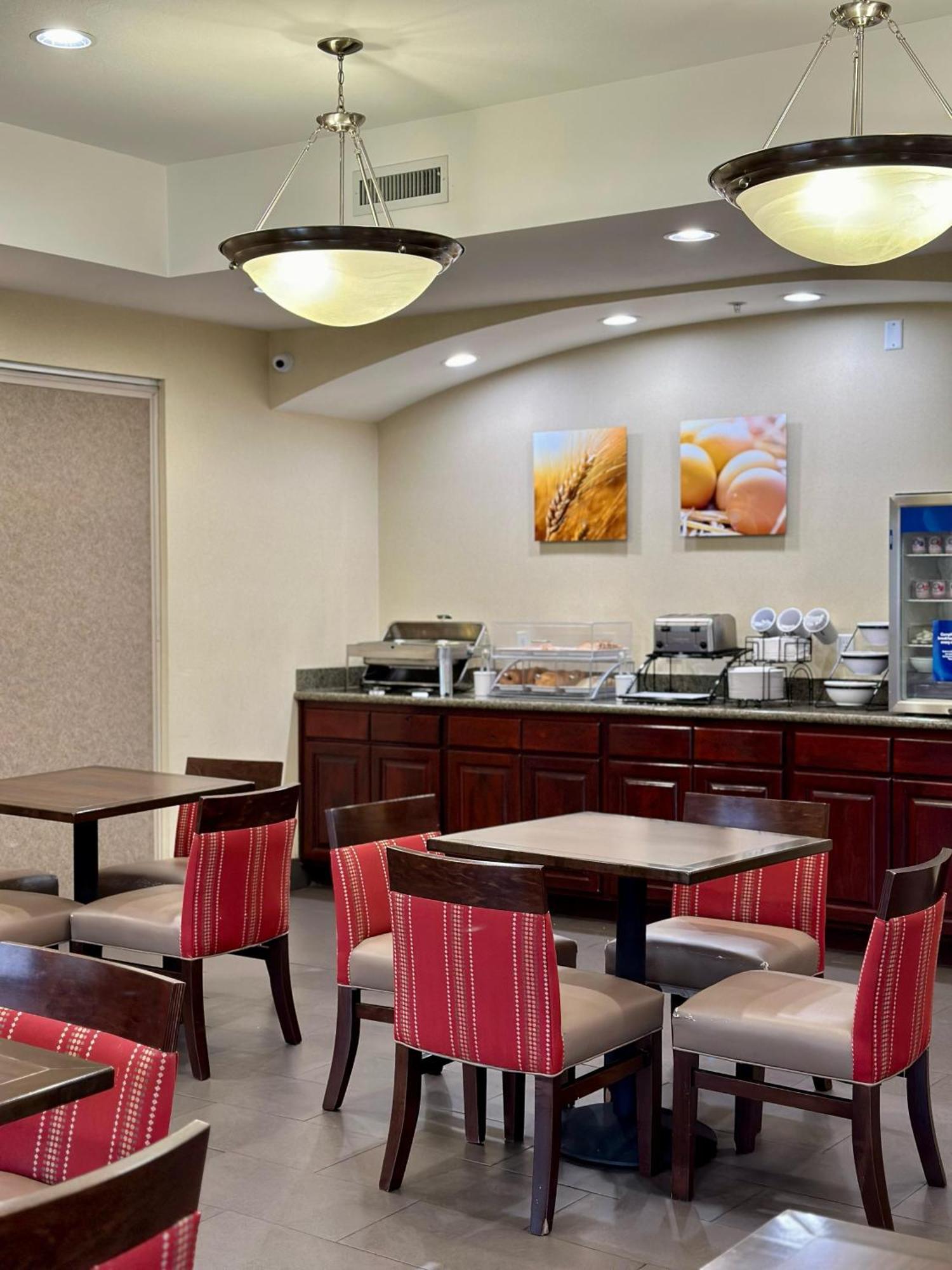 Comfort Inn Ogden Near Event Center Esterno foto